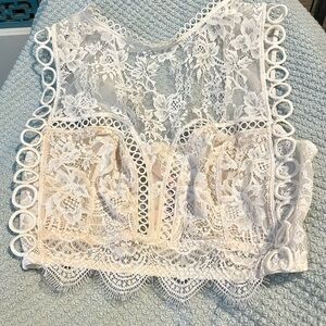 *EUC* VICTORIA'S SECRET - Size M -  Dream Angels Lace Bralette - Ivory - Lace